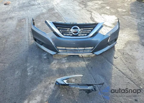 2018 Nissan Altima 2.5 z USA, uszkodzony, nr VIN 1N4AL3AP2JC135043